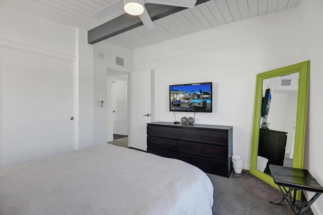 The Happy House Villa Palm Springs Exterior photo