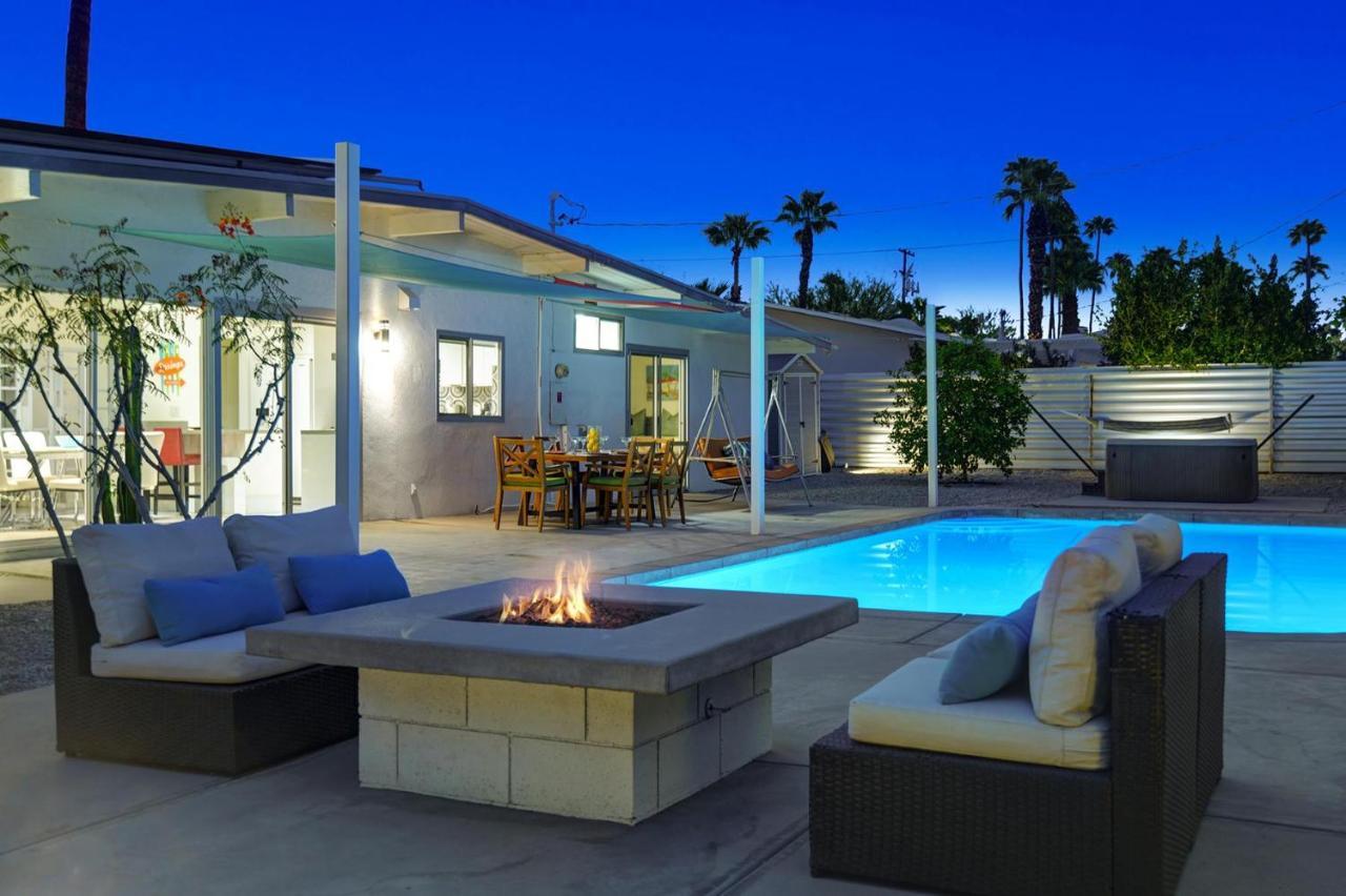 The Happy House Villa Palm Springs Exterior photo