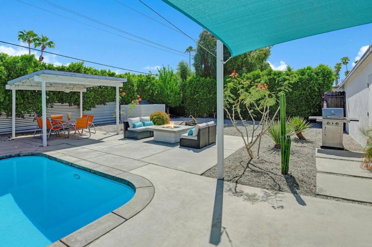 The Happy House Villa Palm Springs Exterior photo