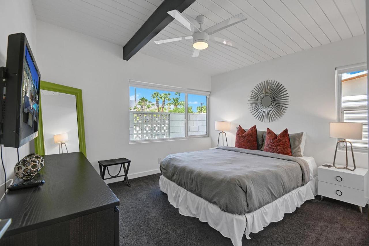 The Happy House Villa Palm Springs Exterior photo